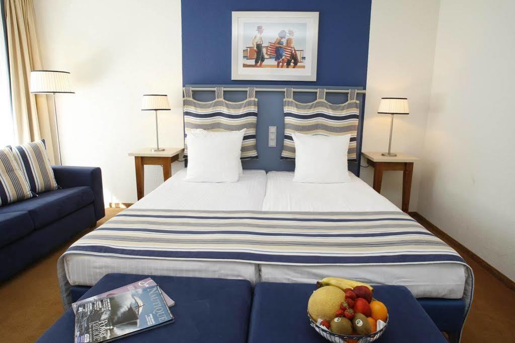 Westcord Hotel De Wadden Vlieland Kültér fotó